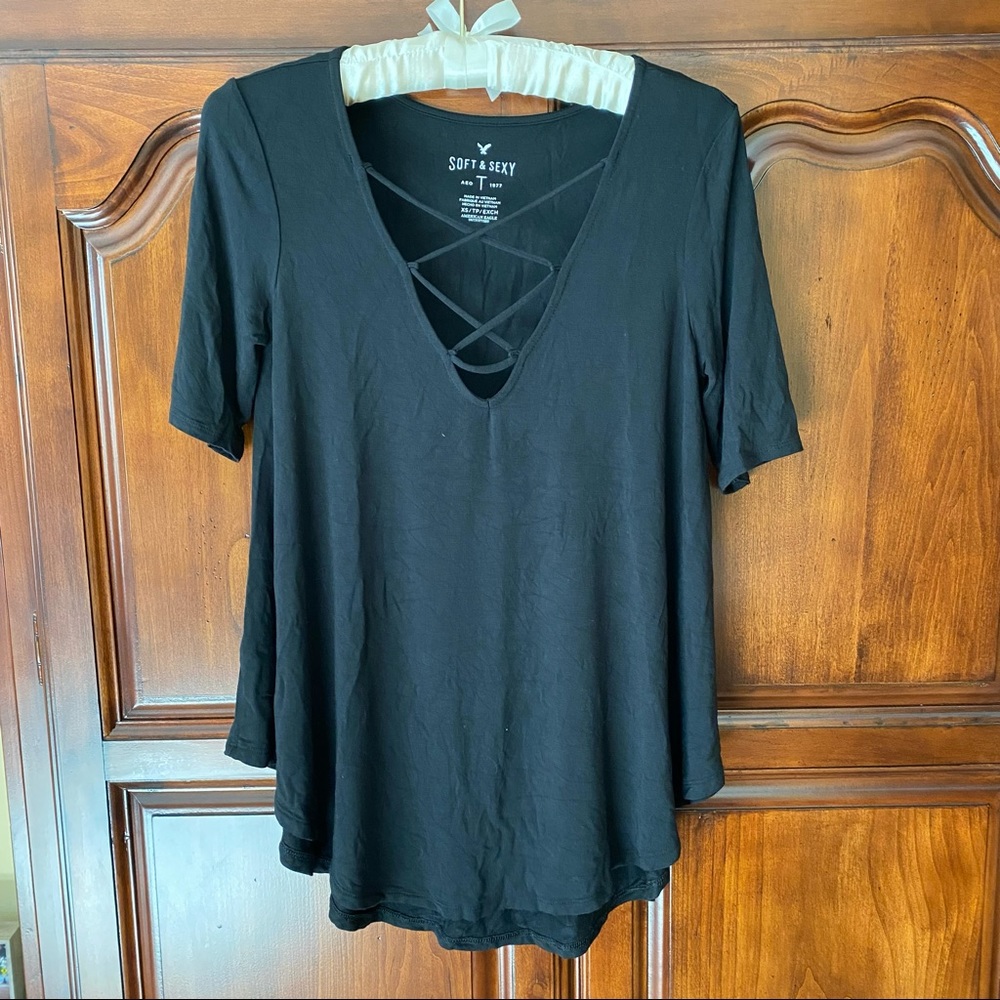 American Eagle Soft and Sexy Criss Cross Tee